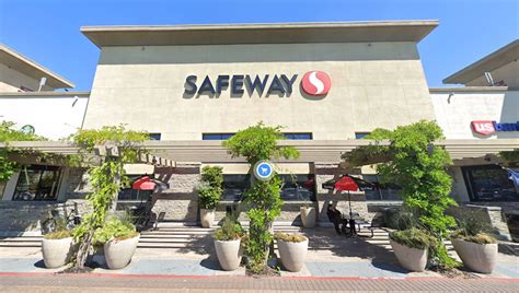 Man arrested after Mountain View Safeway stabbing